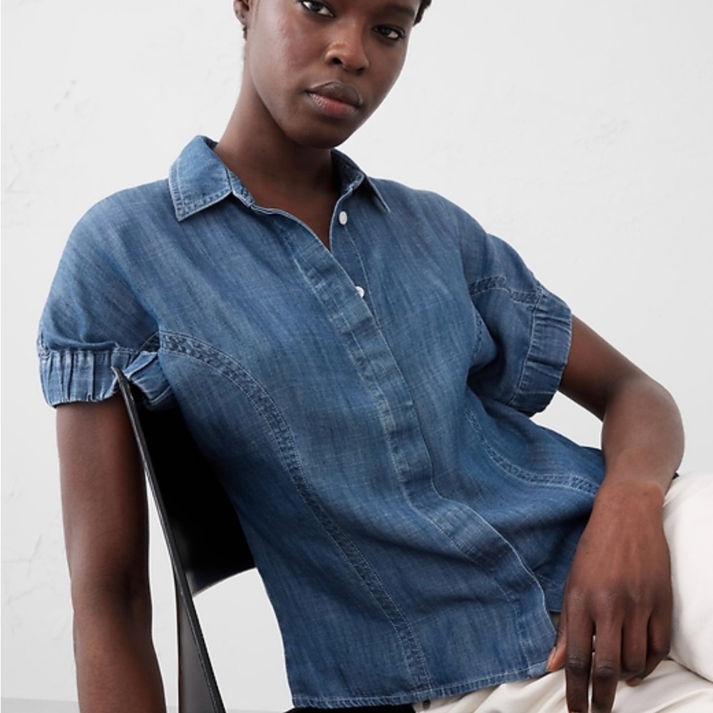 Banana Republic Denim Button Down Shirt